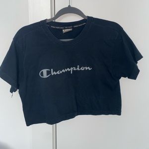 Cropped Champion T-shirt
